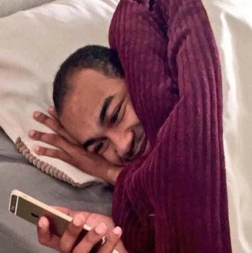 🛌